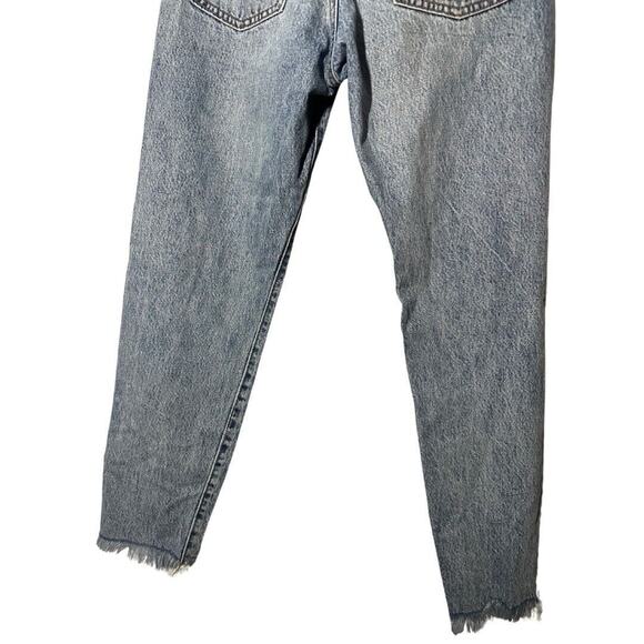 Levis Womens Premium Blue Wedgie Straight Button Fly Med Wash Jeans Size 28 - Picture 10 of 11